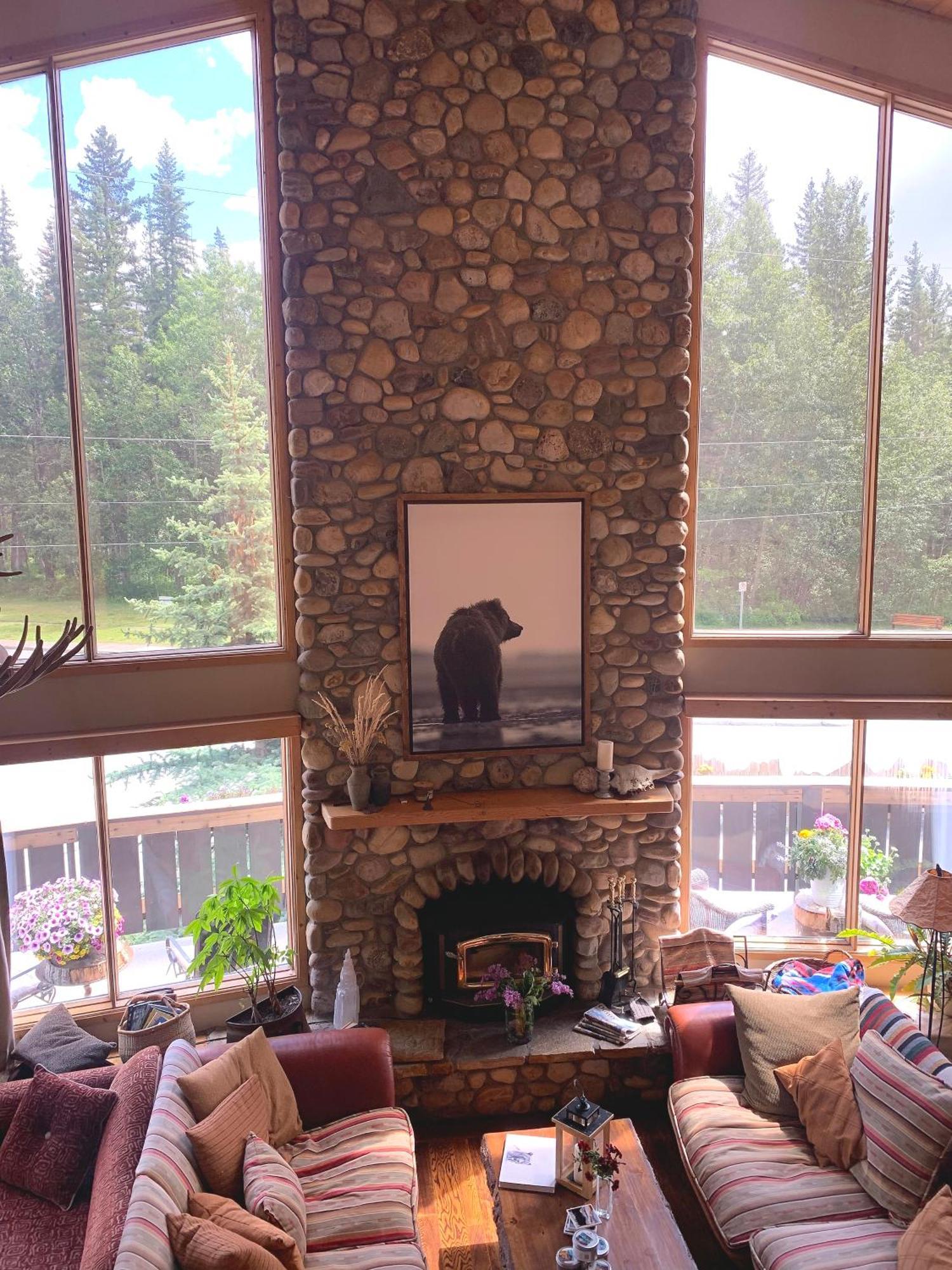 Ambleside Lodge Bed & Breakfast Canmore Exterior photo